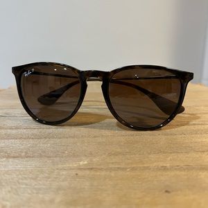 RAY BAN Erika polarized women’s sunglasses